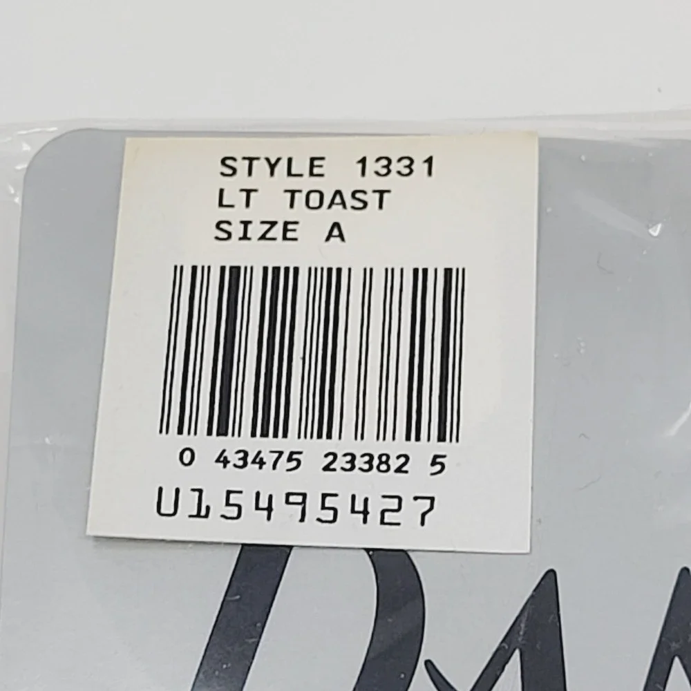 Danskin Ultra Shimmery Tights Women Sz A Lt Toast 1331 Vintage 1985 NIP USA NOS